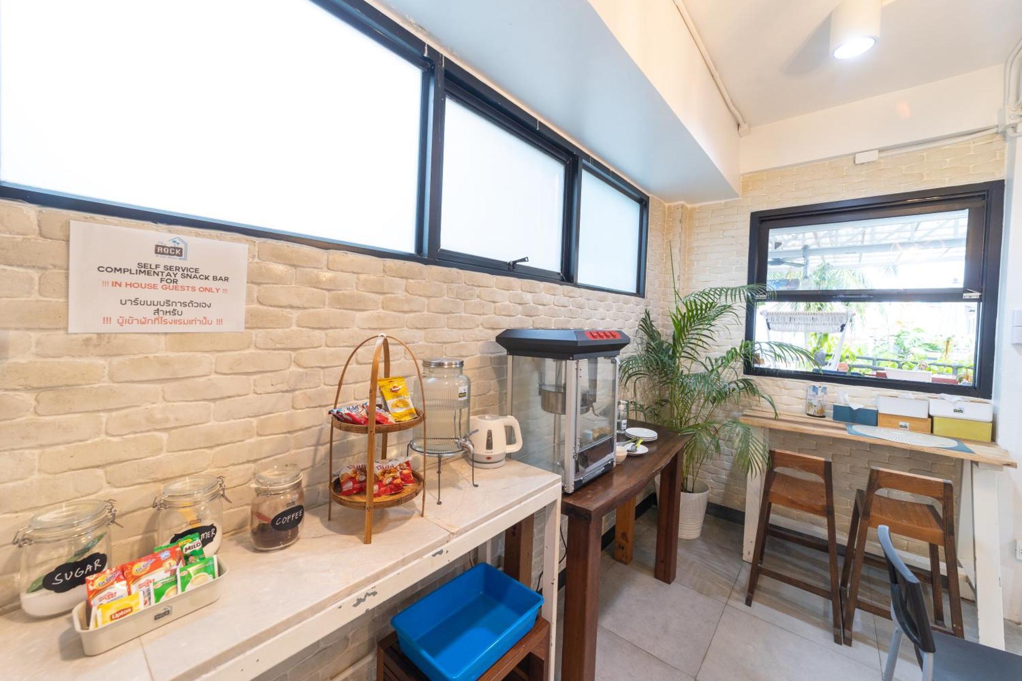 The Rock Samui Poshtel Lamai Beach 외부 사진